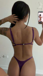 Bikini Violeta Carioca